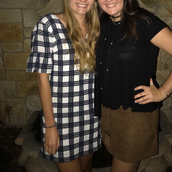 Madewell Dresses & Skirts - Madewell fluted sleeve dress